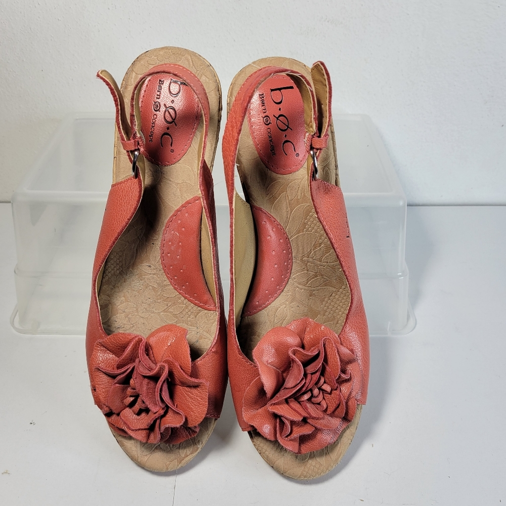 Womans B O C Born Concepts Pink Sling Back Peep toe Wedge sandals Size 9 - Picture 2 of 11